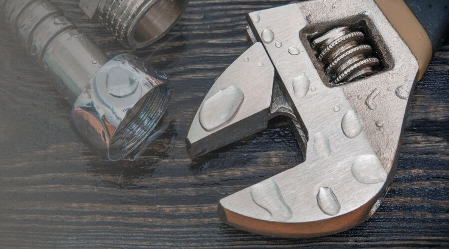 Why choose water damage cleanup for ceiling water damage repair in Englewood